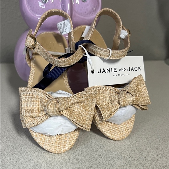 Janie and Jack Woven Bow Kids Sandals - Picture 2 of 6